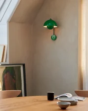 Flowerpot VP8, signal green