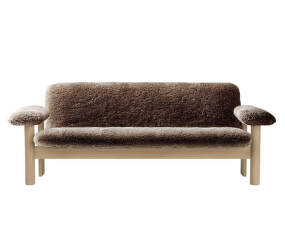 Brasilia Sofa, Sheepskin sahara/natural oak