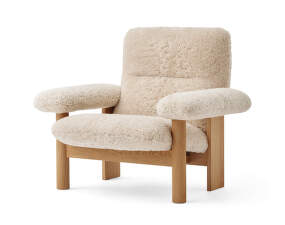 Brasilia Lounge Chair, Sheepskin nature/natural oak