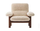 Brasilia Lounge Chair, Sheepskin nature/dark stained oak