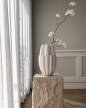 Bloom Vase Slim Mini, bone white