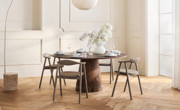 Bolia Piro Dining Tables