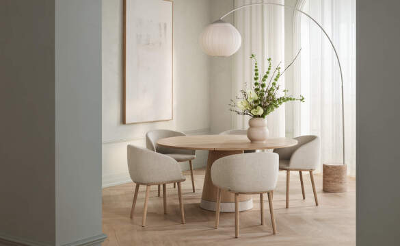 Bolia Piro Dining Tables